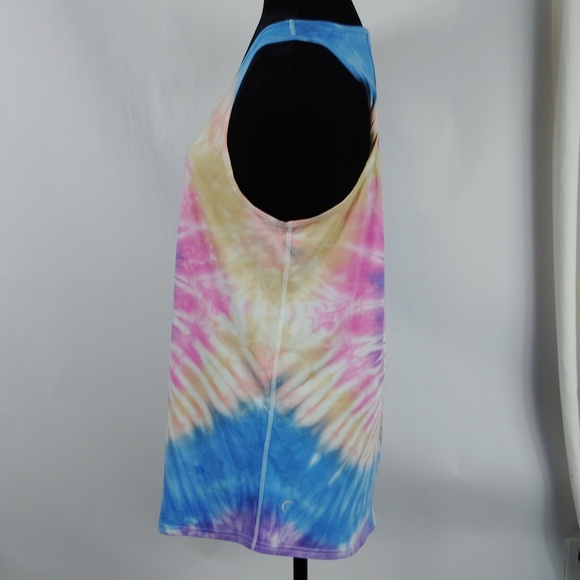 Zyia Hendrix Twist Tank - Picture 6 of 9